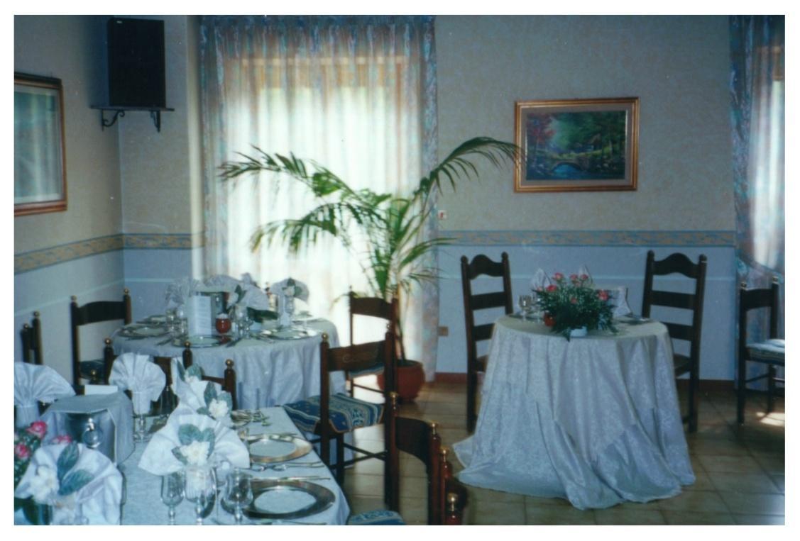 Albergo-Ristorante"Parco Alle Noci"Tra La Cascata Delle Marmore,Labro E Valle Santa Di S Francesco Rivodutri Exteriér fotografie